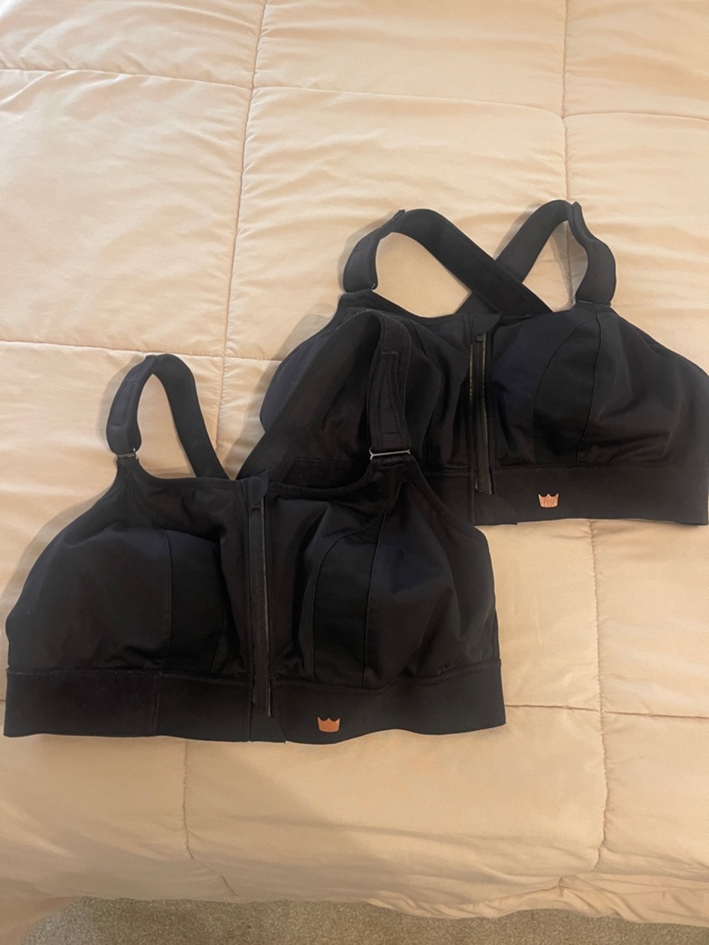 SHEFIT Ultimate Sports Bra 2Luxe/ Black Front-Zip Sports Bra Duo (bundle of two)
